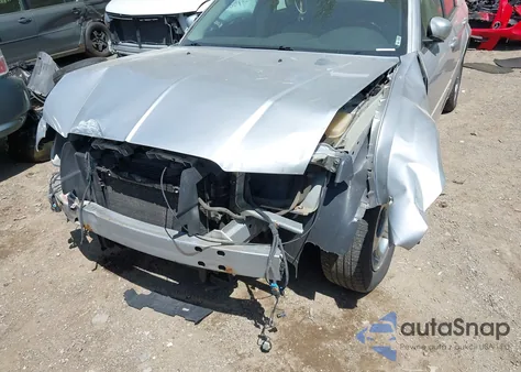 2005 Chrysler 300 Touring из США, поврежденный, VIN 2C3AA53G35H643862